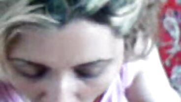 ப்ரேஸர்ஸின் உணர்ச்சிமிக்க கேப்ரியல்லா பால்ட்ரோவா மற்றும் ரோமி ரெயின் ஆகியோருடன் தி பெட் வீடியோவில்