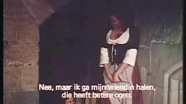 டார்சல் கிளப்பில் இருந்து கவர்ச்சியான ஜினிப்ரா பெலூசியுடன் மிஷனரி திரைப்படம்