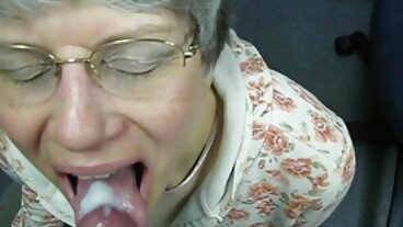 Sis.porn இலிருந்து கொம்பு நிறைந்த நிக்கி மலையுடன் மிஷனரி ஸ்மட்