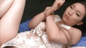 ஆபாச உலகில் இருந்து ப்ரீஃபெக்ட் அலெக்ஸா ஃப்ளெக்ஸியுடன் டீப் த்ரோட் ஆபாச
